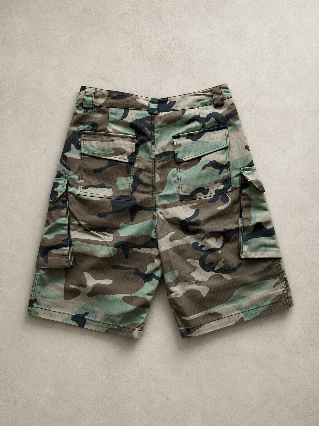 CAMOUFLAGE CARGO SHORTS