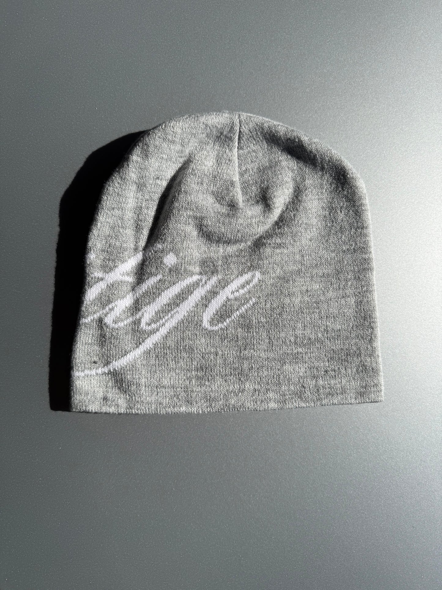 GREY BEANIE