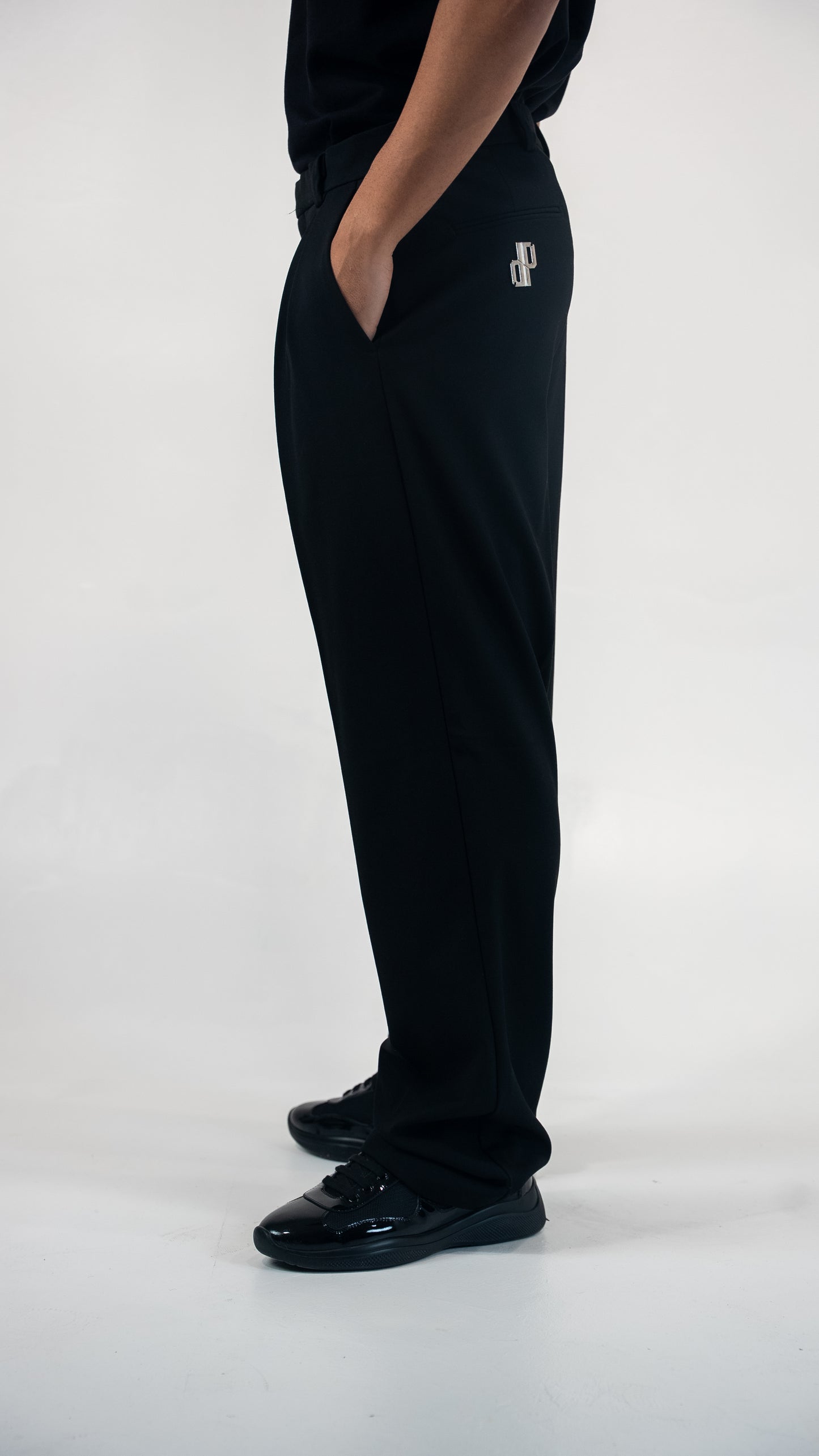 PRÈSTIGE ESSENTIAL PINCES PANT