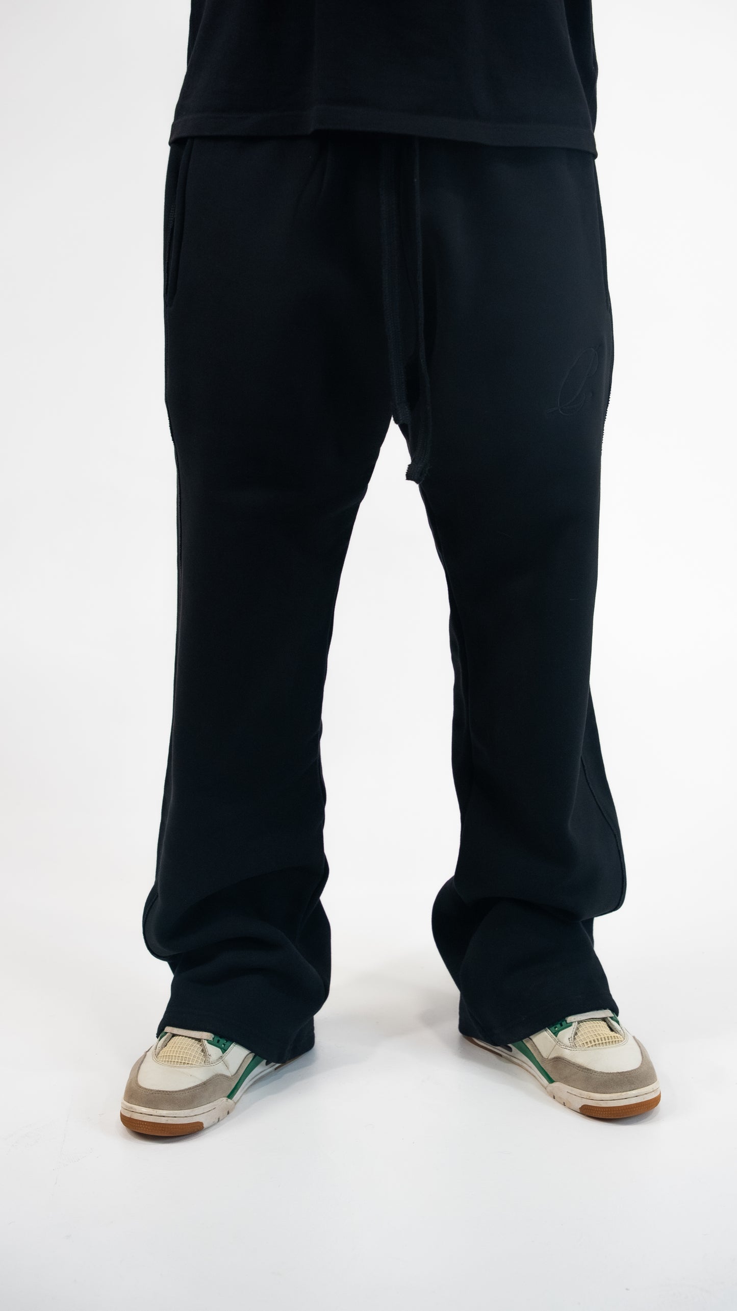 LUXURY OVERSIZED SWEATPANTS