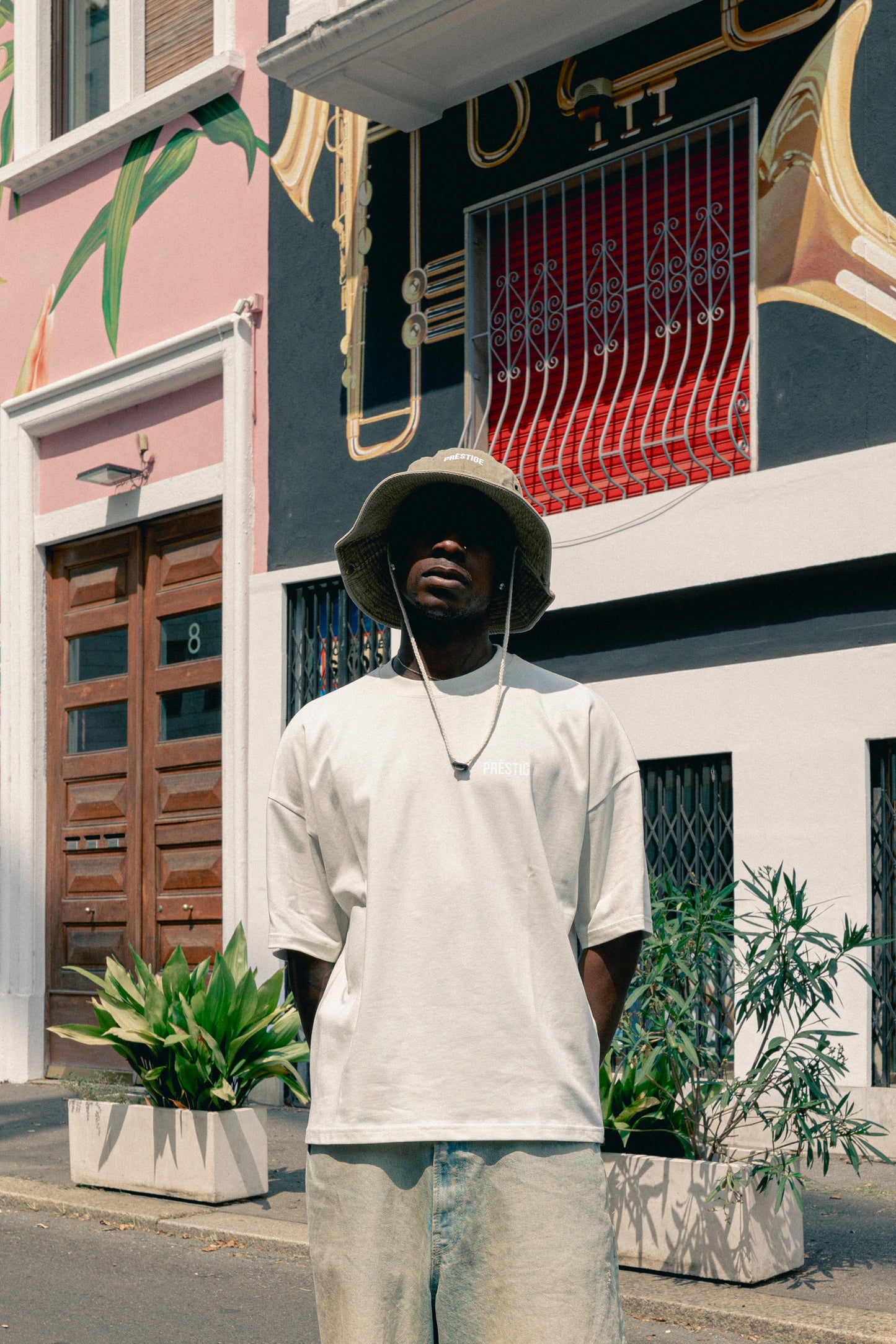 OVERSIZED CROP FIT T-SHIRT