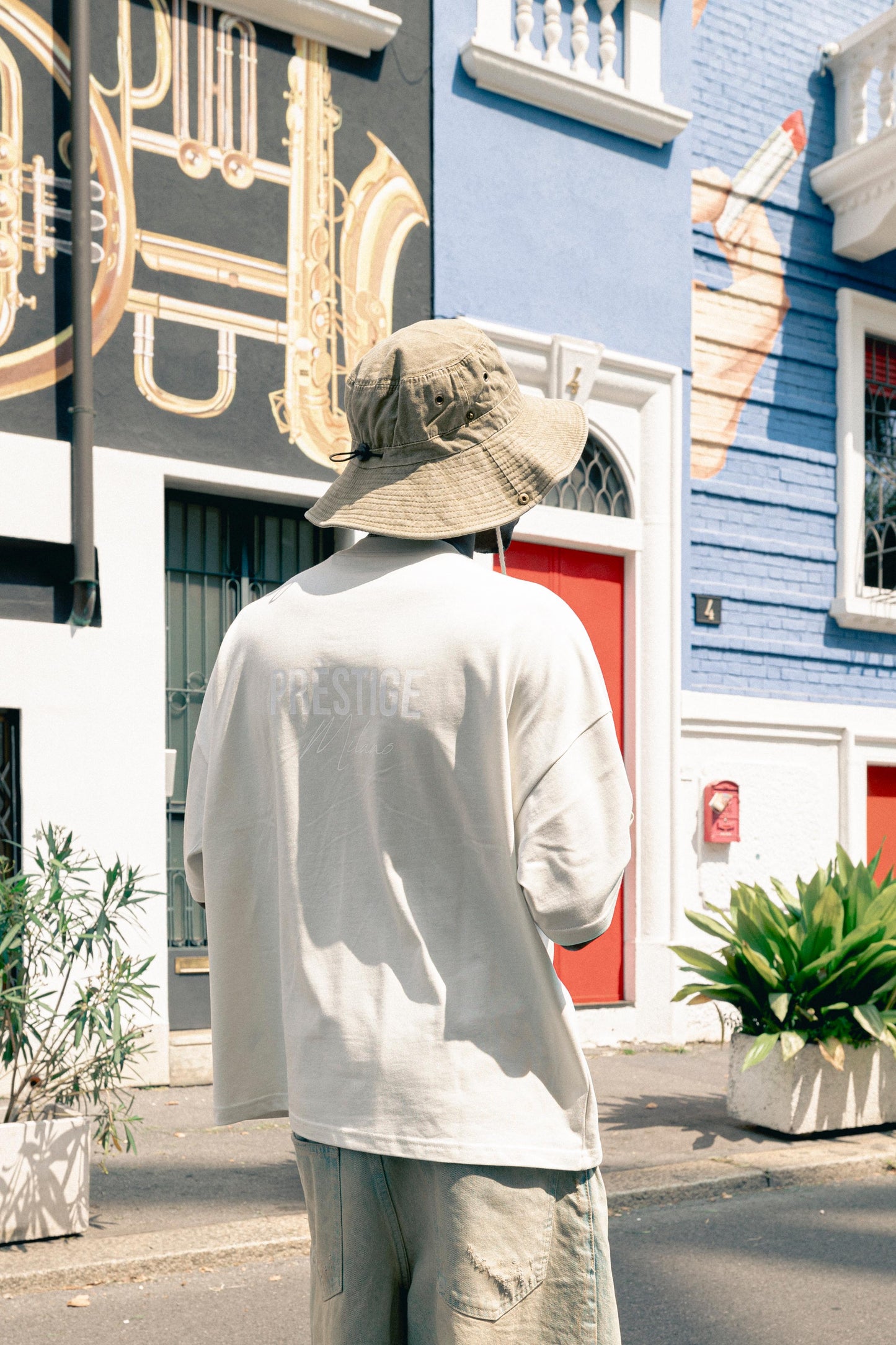 OVERSIZED CROP FIT T-SHIRT