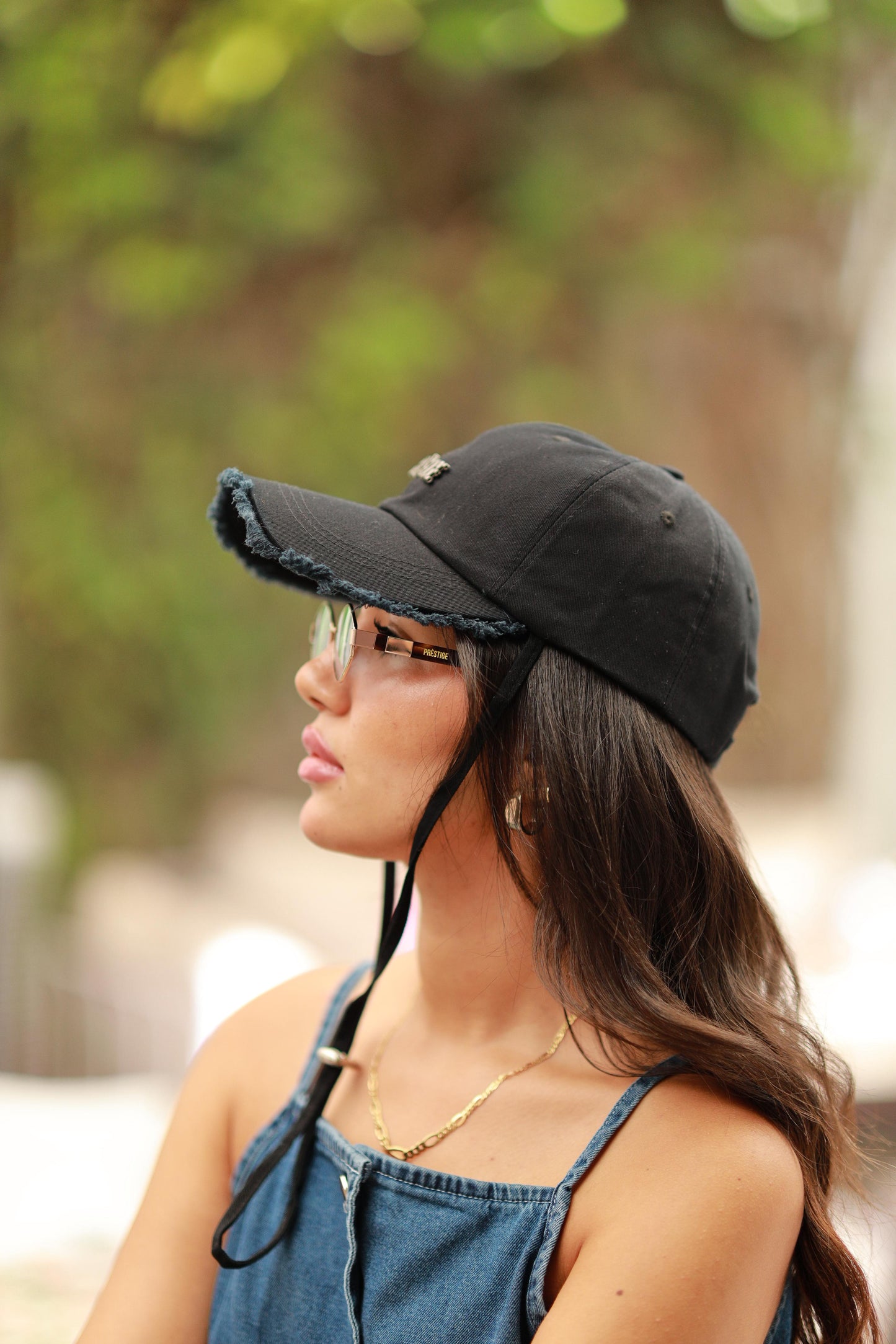 DISTRESSED BLACK HAT